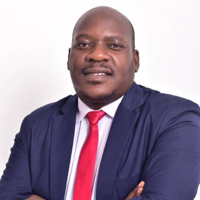 Portrait of Simon Mwanza