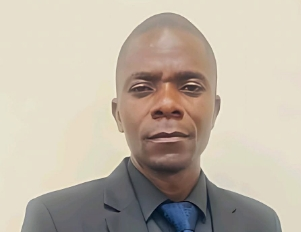 Portrait of Romano Mpundu