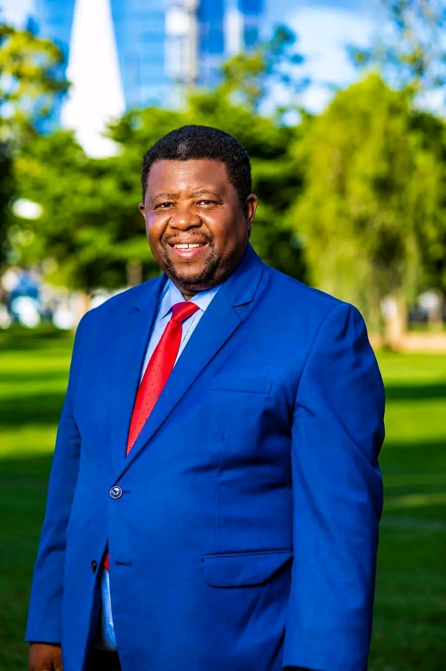 Portrait of SING’OMBE Edgar